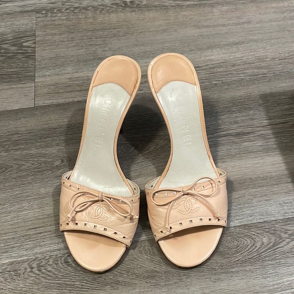 Chanel sandal
